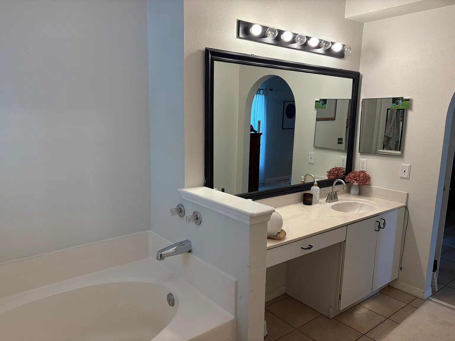 4 bed, 1855 sqft, $2,800 — Photo 4