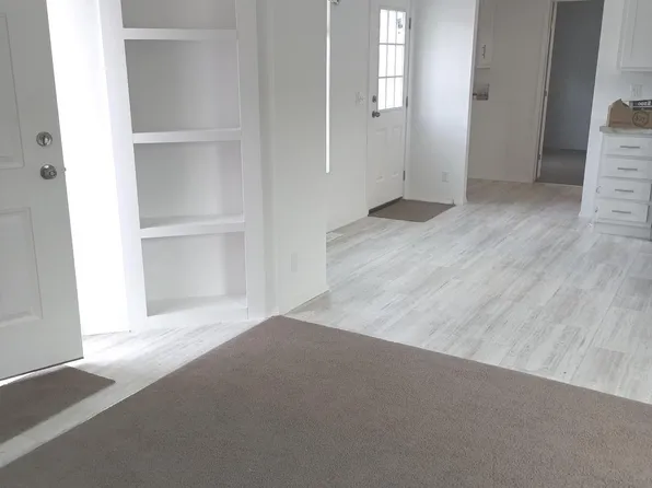 1405 Farrell Ave Trailer 342, Cherry Hill, NJ 08002