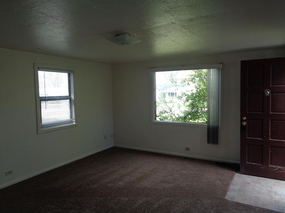 2nd image of 4330 S Fox St