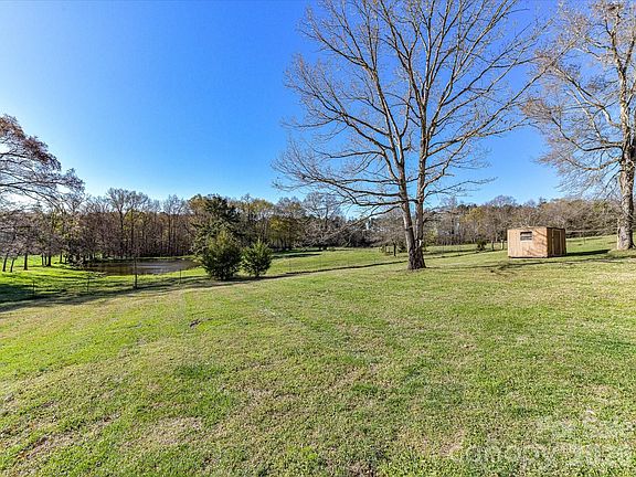 2nd image of 6590 Camp Creek Rd