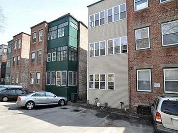 3rd image of 497 Boylston St 1 Brookline Ma 02445 #1