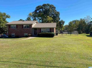 45 Cambridge Rd, Bessemer, AL 35023