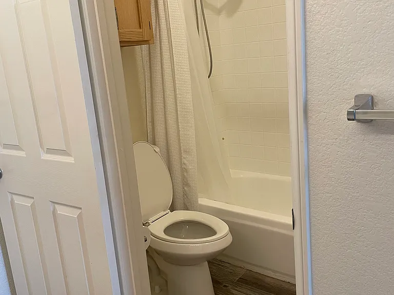 12606 Springbrook Dr #B — Photo 10