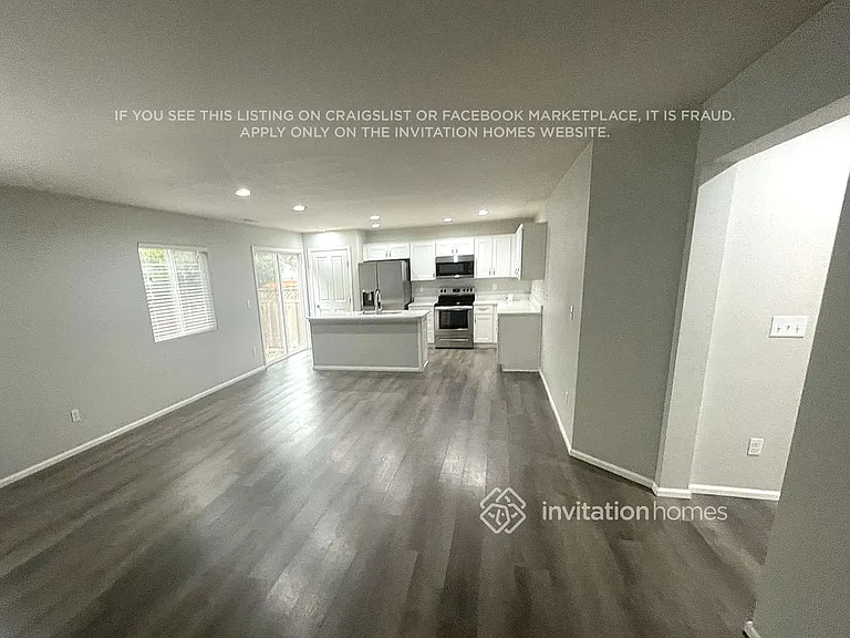 7085 Flute St — Photo 9
