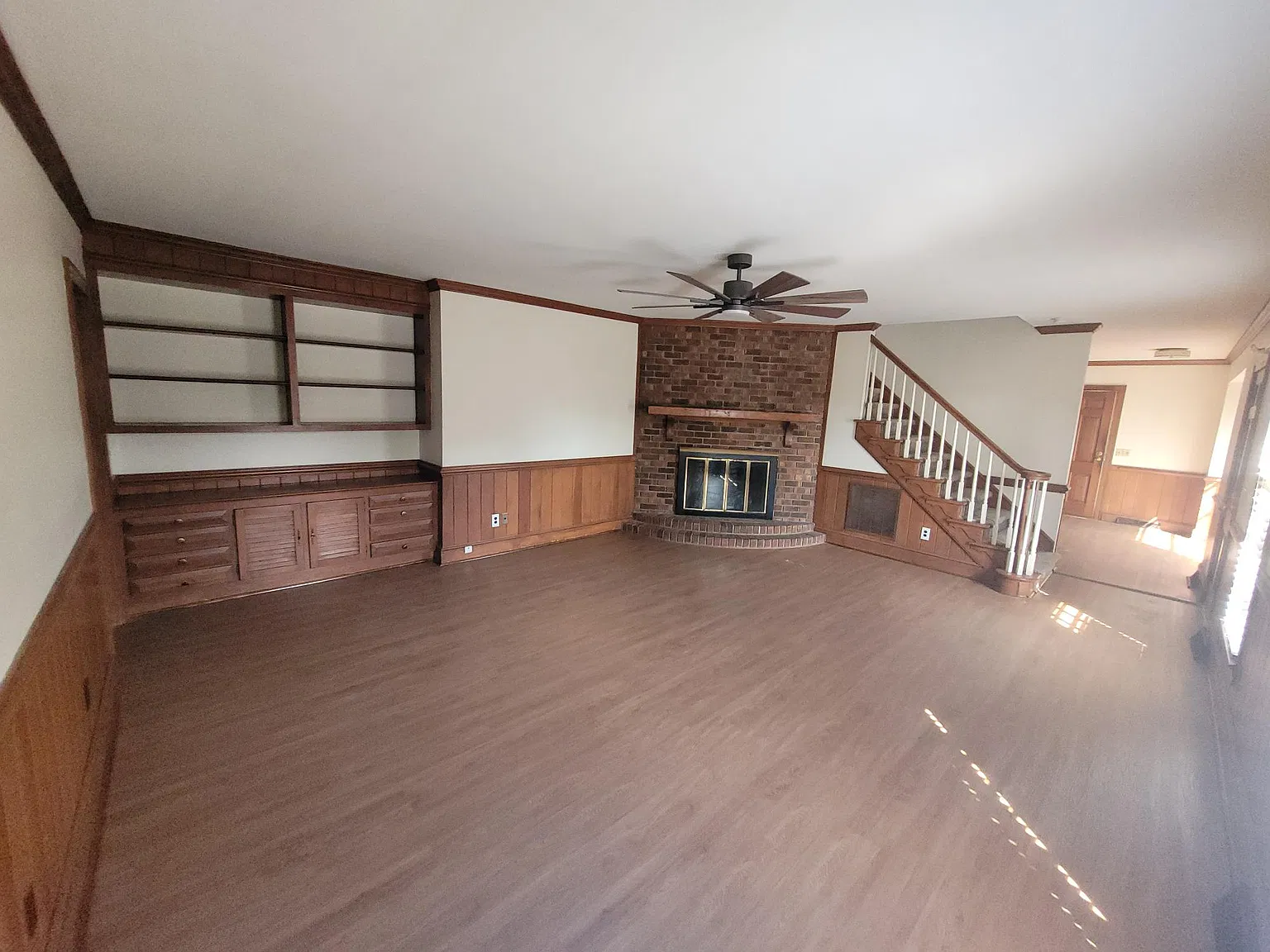 3 bed, 2236 sqft, $1,800 — Photo 2