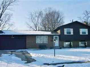 1120 Scenic Ct, Troy, OH
