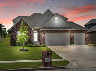 6426 E 148th St S, Bixby, OK 74008