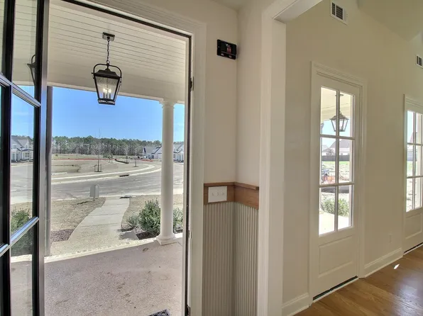 110 Rambling Rex Trl, Collierville, TN 38017