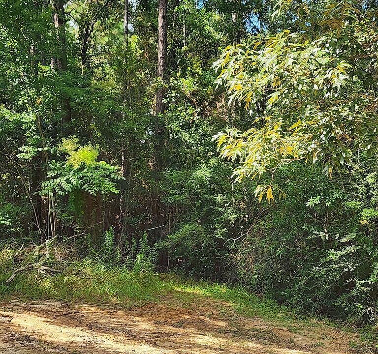 1st image of 16509 McGregor Rd