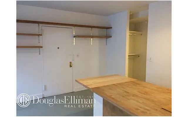 Rented by Douglas Elliman | media 27