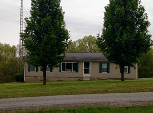 4150 Cedar Bluff Ln, Junction, IL 62954