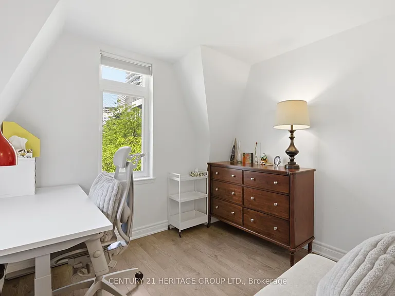 87 Lillian St #8 — Photo 22