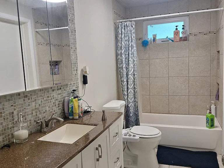 130 Christopher Cir — Photo 4