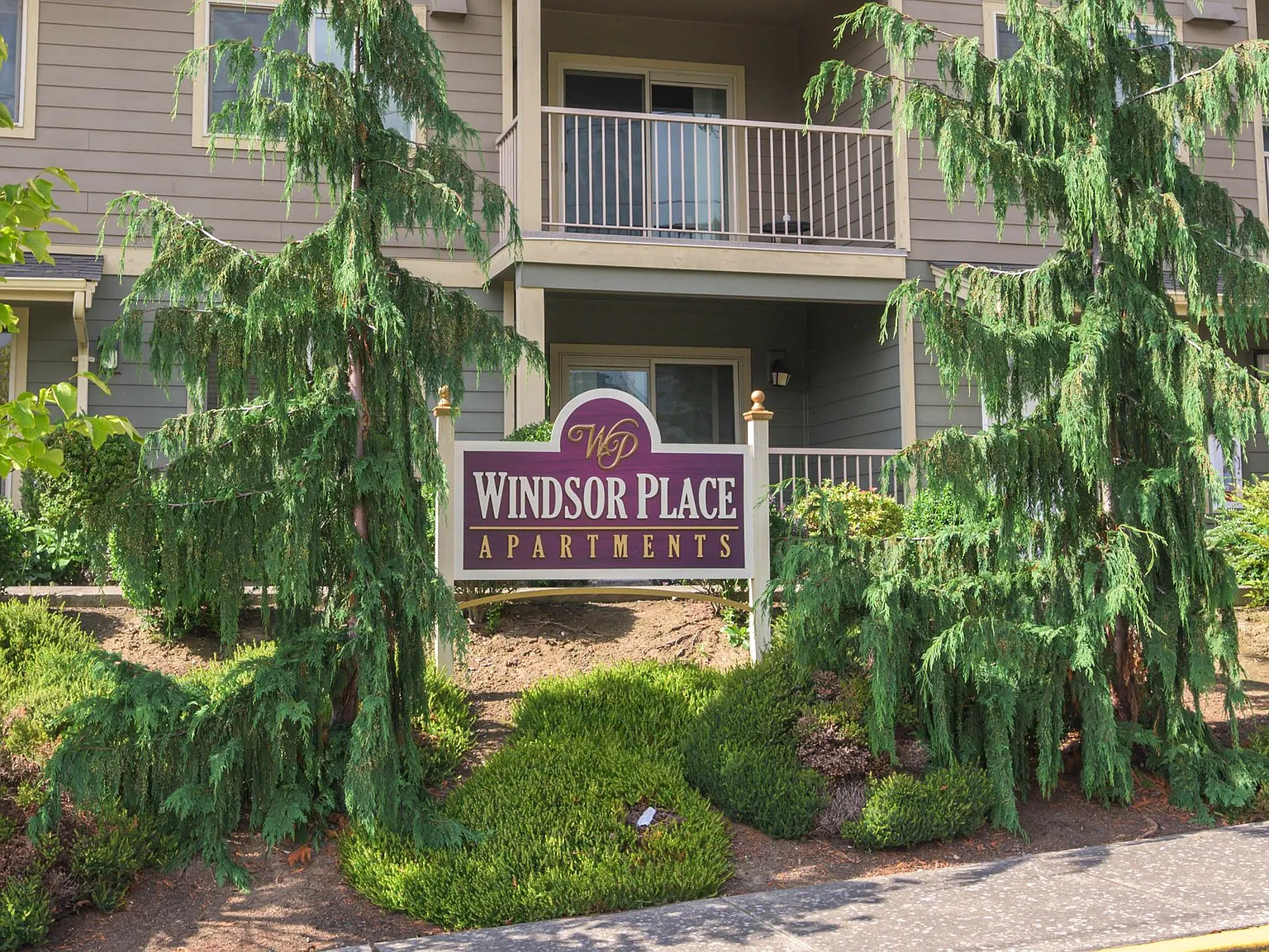 Two Weeks Free Rent, +$1,000 Visa Card Move-In Bonus — Photo 2