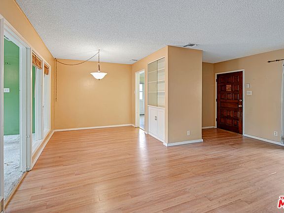 2nd image of 9620 Tarryton Ave
