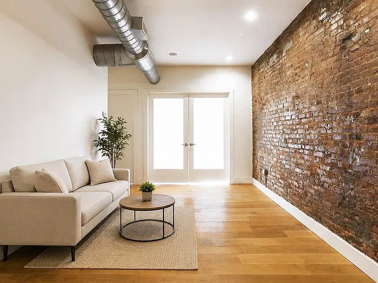 578 Union St #2A — Photo 4