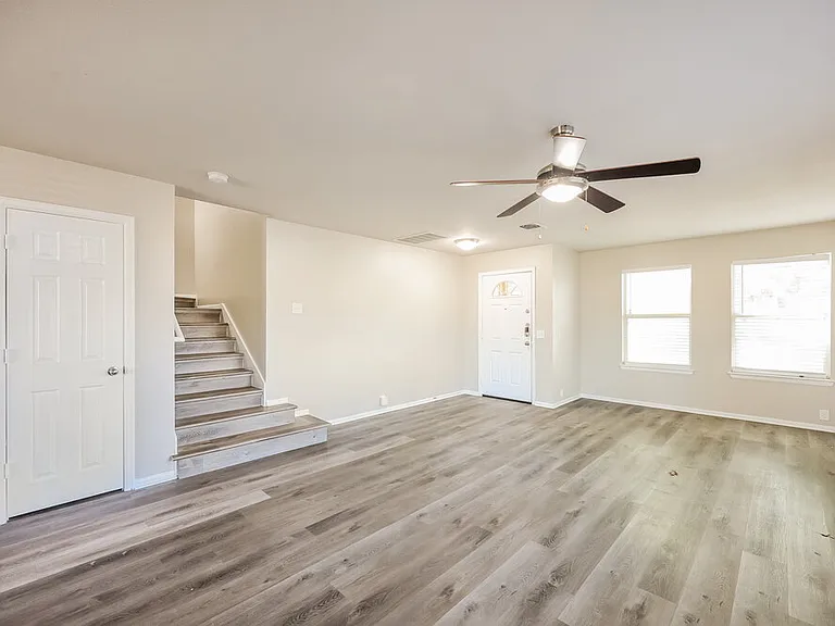 9475 Mulberry Path — Photo 5