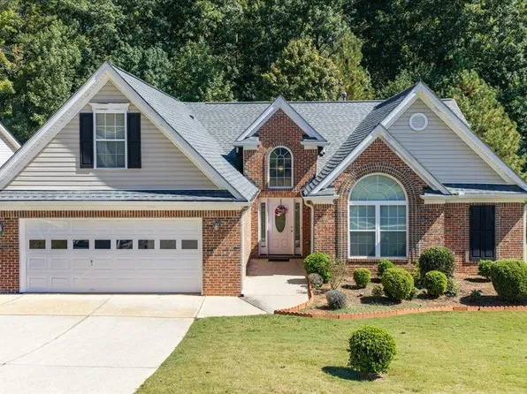 190 Meadowbrook Ct, Covington, GA 30016