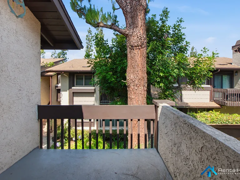 6716 Clybourn Ave #245 — Photo 8
