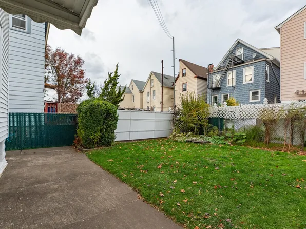 17 East 39th Street image 26 of 33