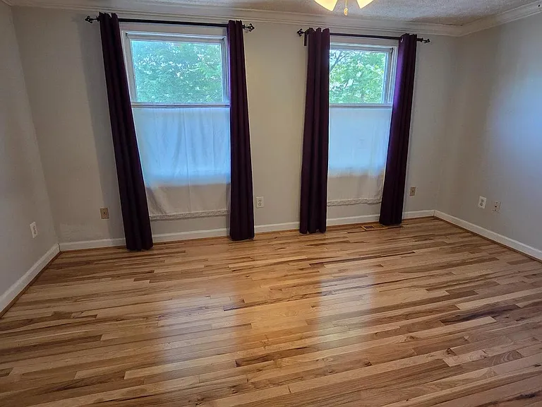8332 Rocky Forge Ct — Photo 12