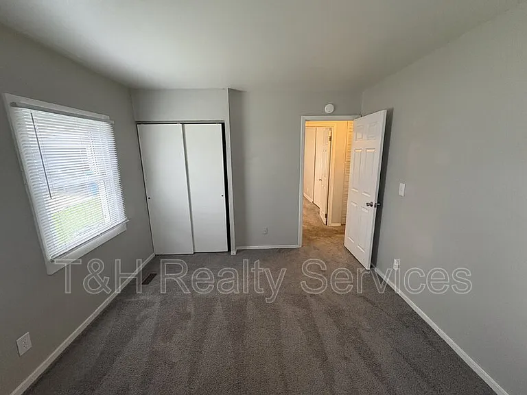 3611 Chateau Ln — Photo 10