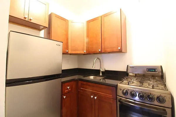Rented by Keller Williams NYC | media 10