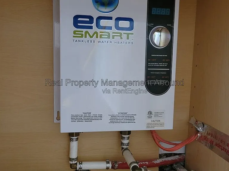 727 S Olympia Ave — Photo 15