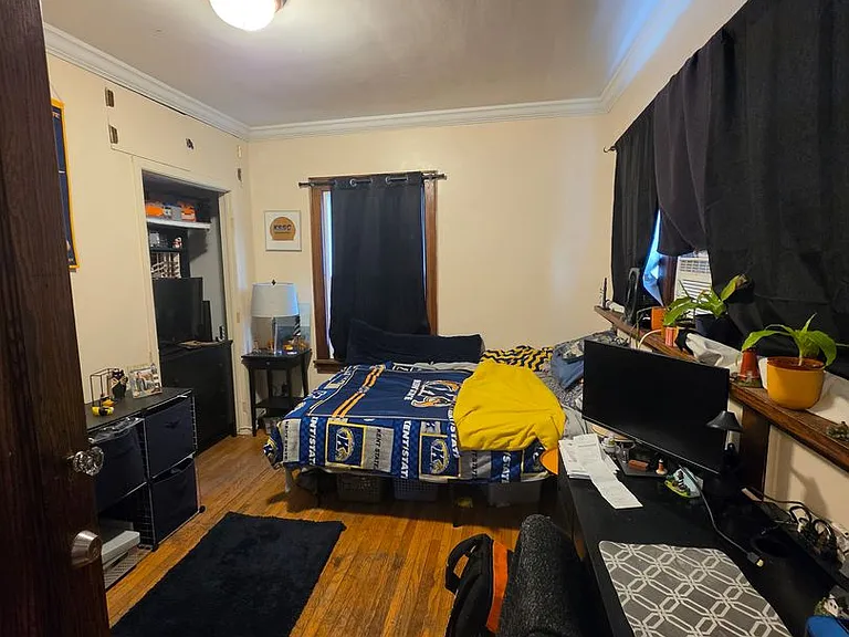 338 E College Ave — Photo 10