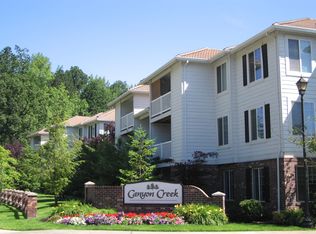 26020 SW Canyon Creek Rd APT 201, Wilsonville, OR 97070