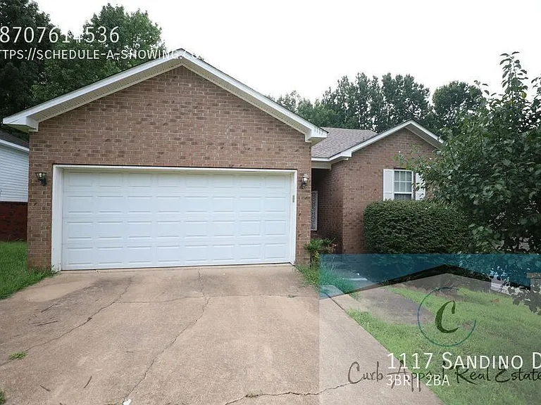 1117 Sandino Dr — Photo 1