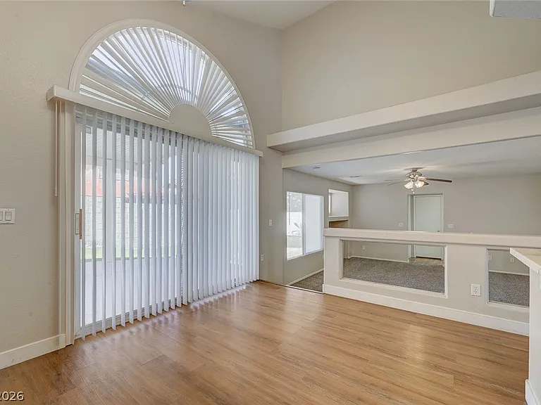8752 Raindrop Canyon Ave — Photo 17