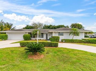 9676 Honeysuckle Ave, Palm Beach Gardens, FL 33410