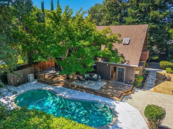 110 Rose St, Walnut Creek, CA 94595