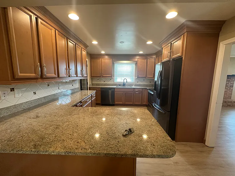 536 Summit Ridge Dr — Photo 6