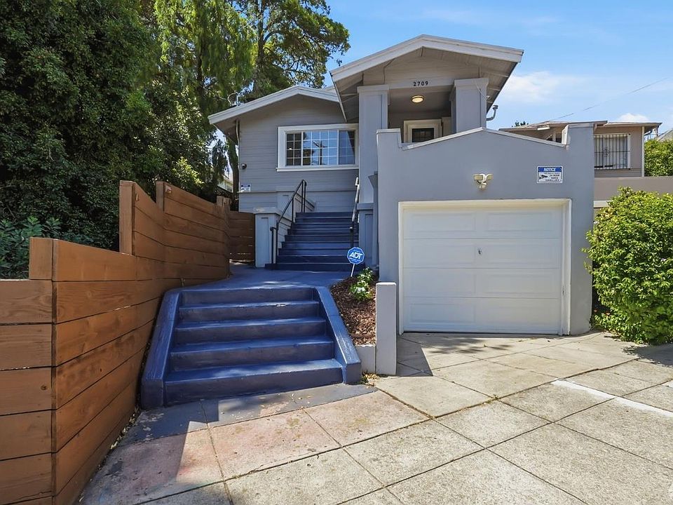 1st image of 2709 Vallecito Pl