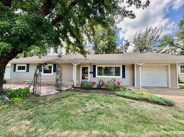 516 Hillside St, Abilene, KS 67410