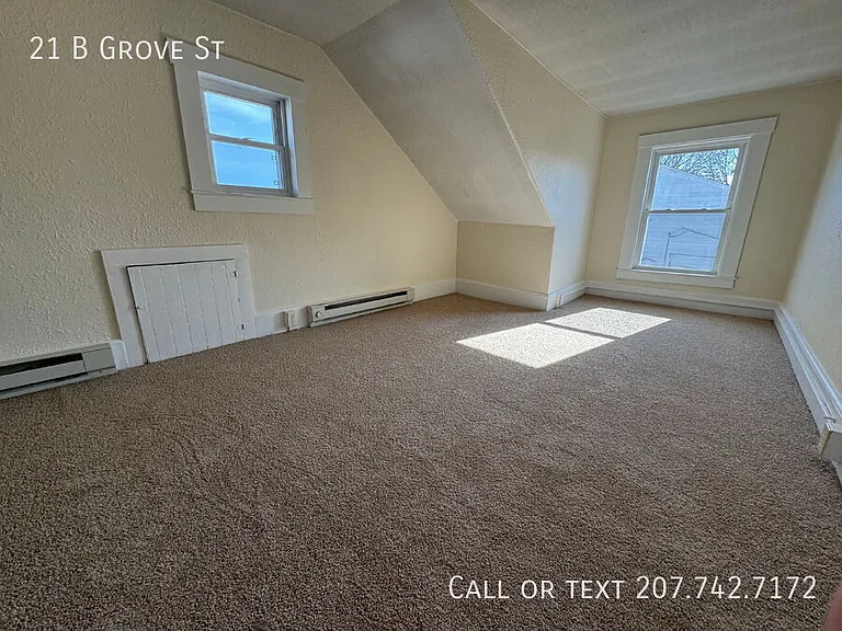21 Grove St #B — Photo 15