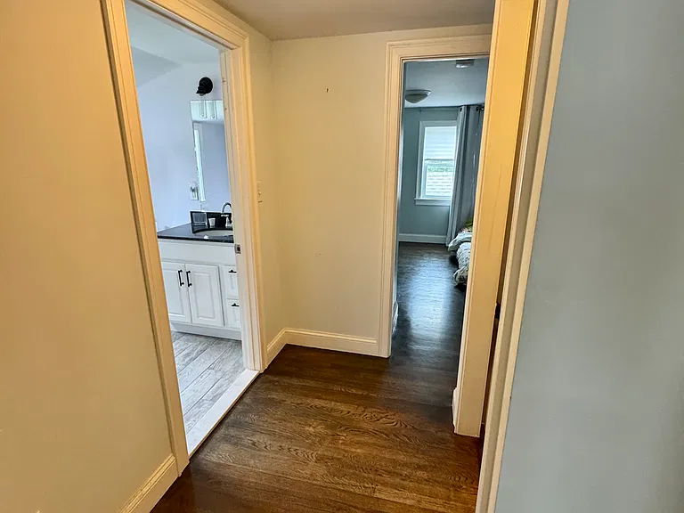 26 Fairview Ave — Photo 14