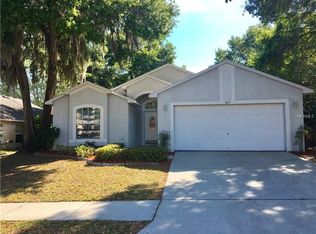 417 Valencia Park Dr, Seffner, FL 33584
