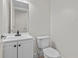 33200 Schoenherr Rd, Sterling Heights, MI 48312