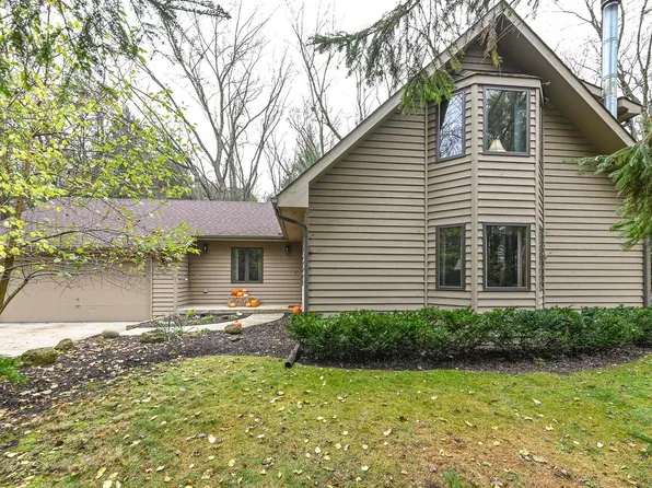 12235 250th AVENUE, Trevor, WI 53179