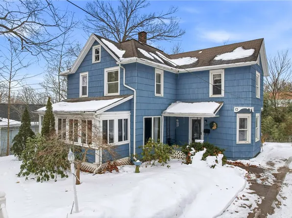 29 E Ridge Ave, Sharpsville, PA 16150