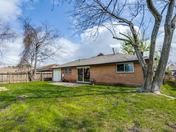 803 Knob Hollow St, Channelview, TX 77530