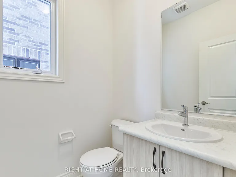 2122 Cayenne St #UPPER LEVEL — Photo 5