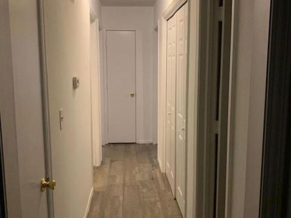 1st image of 5725 S Vancouver Ave