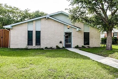 6012 Cedar Ln Photo 1