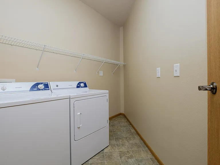 West Fargo, ND West Lake Apartments | Laundry