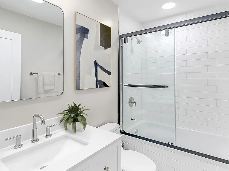 3750 Glendon Ave #20 — Photo 4