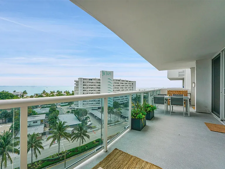 2841 N Ocean Blvd #1004 — Photo 7